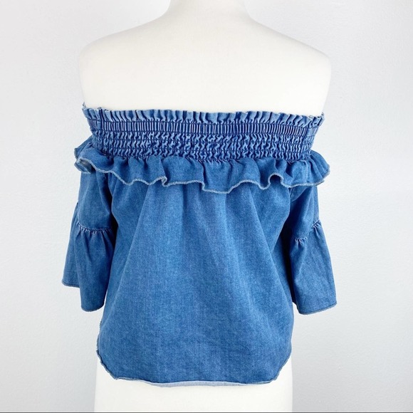 Bebe Women's Denim Off Shoulder Ruffle Boho Top XS - Picture 4 of 8